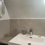 Appartement Maison 1747 - De Standing En Vieille-ville Avec Cour Boulogne-sur-Mer