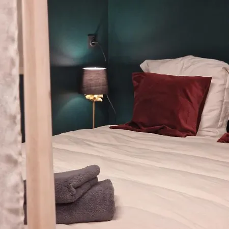 Maison 1747 - De Standing En Vieille-ville Avec Cour * ブローニュ・シュル・メール