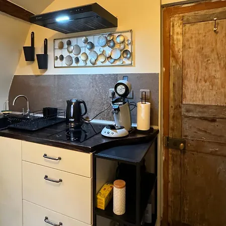 Διαμέρισμα Maison 1747 - De Standing En Vieille-ville Avec Cour *