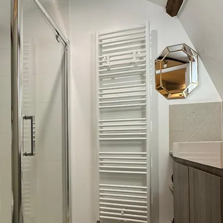 Maison 1747 - De Standing En Vieille-ville Avec Cour