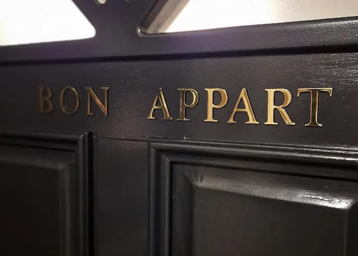 Apartmán Maison 1747 - De Standing En Vieille-ville Avec Cour